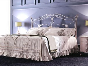 Double bed Camelot V CORTE ZARI 895-1