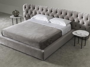 Double bed ROYALE CAPITONNE CASAMILANO 1761