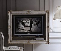 TV frame SILVANO GRIFONI 2482