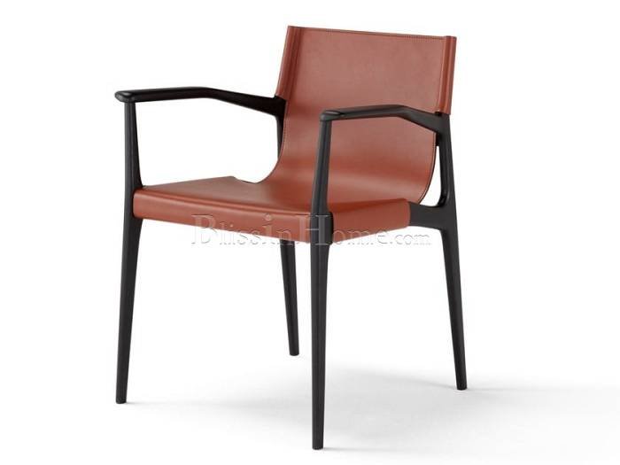 Tanned leather and wooden chair TESSA AMURA