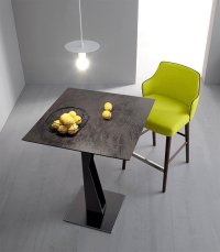 Dining table BIRDY SNACK COMPAR 540+143