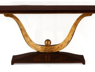 Console CHRISTOPHER GUY 76-0108