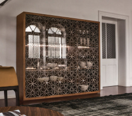 Showcase Granada TONIN 8609