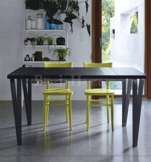 Dining table HORM and CASAMANIA MA.RE