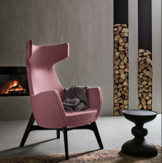 Armchair with wooden base IRIS VALENTINI N101