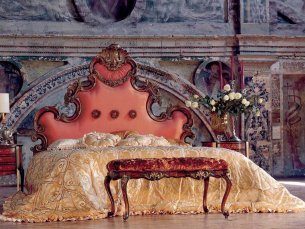 Creations bed 3391/R33