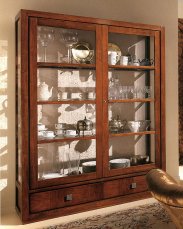 Showcase two-door MAESTRI ARTIGIANI 902LO