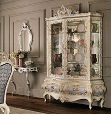 Showcase two-door MODENESE 11102