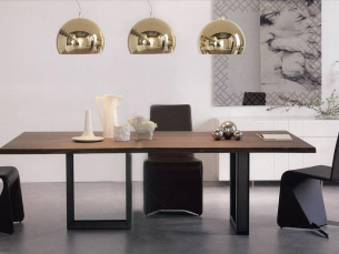 Dining room DAY 1 CATTELAN ITALIA