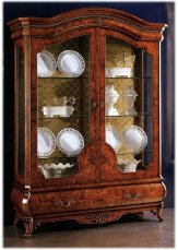 Showcase two-door GRILLI 180903